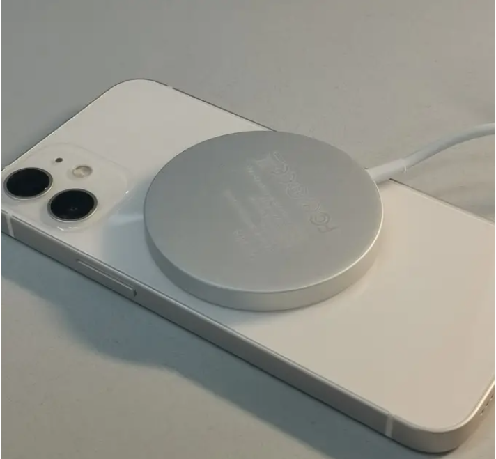 无线充电方法和装置、微基站及移动终端